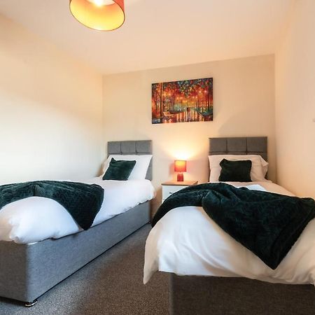 Best Price! 2 Bed City Centre - 4 Single Beds Or 2 Super King, Smart Tvs, Sofa Bed & Free Secure Parking Саутгемптон Экстерьер фото