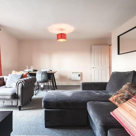 Best Price! 2 Bed City Centre - 4 Single Beds Or 2 Super King, Smart Tvs, Sofa Bed & Free Secure Parking Саутгемптон Экстерьер фото