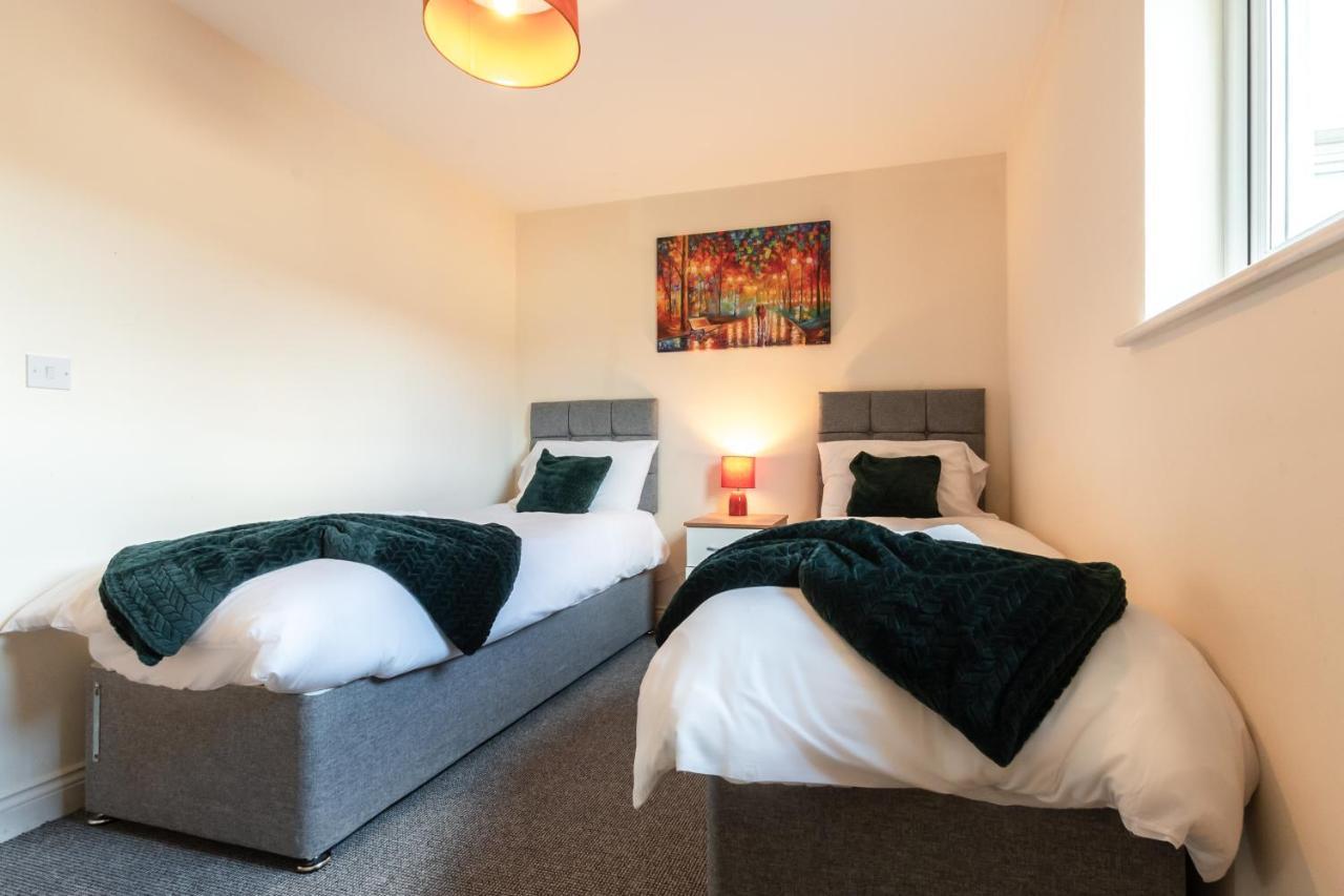 Best Price! 2 Bed City Centre - 4 Single Beds Or 2 Super King, Smart Tvs, Sofa Bed & Free Secure Parking Саутгемптон Экстерьер фото