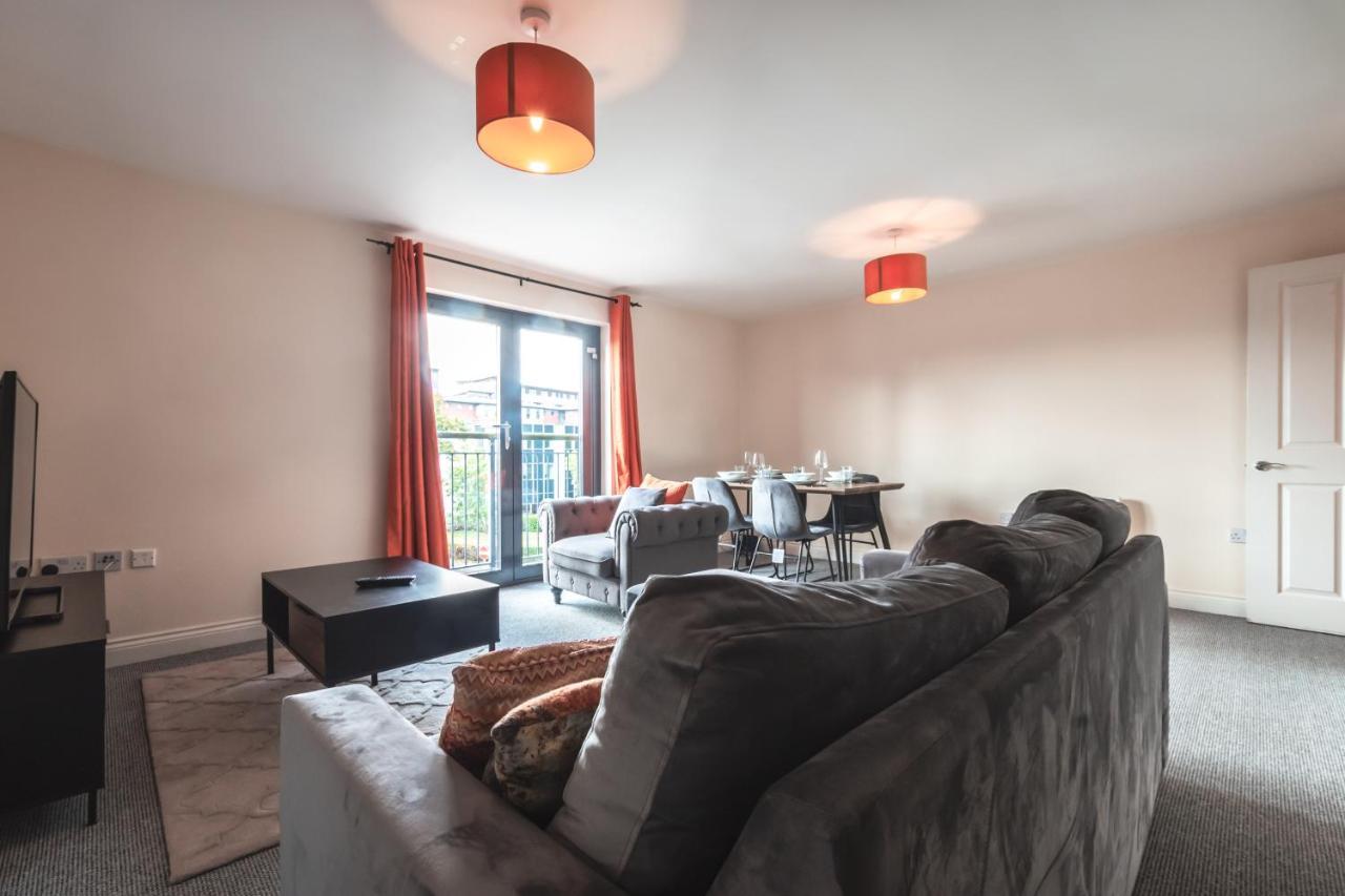 Best Price! 2 Bed City Centre - 4 Single Beds Or 2 Super King, Smart Tvs, Sofa Bed & Free Secure Parking Саутгемптон Экстерьер фото