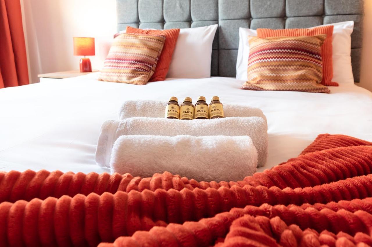 Best Price! 2 Bed City Centre - 4 Single Beds Or 2 Super King, Smart Tvs, Sofa Bed & Free Secure Parking Саутгемптон Экстерьер фото