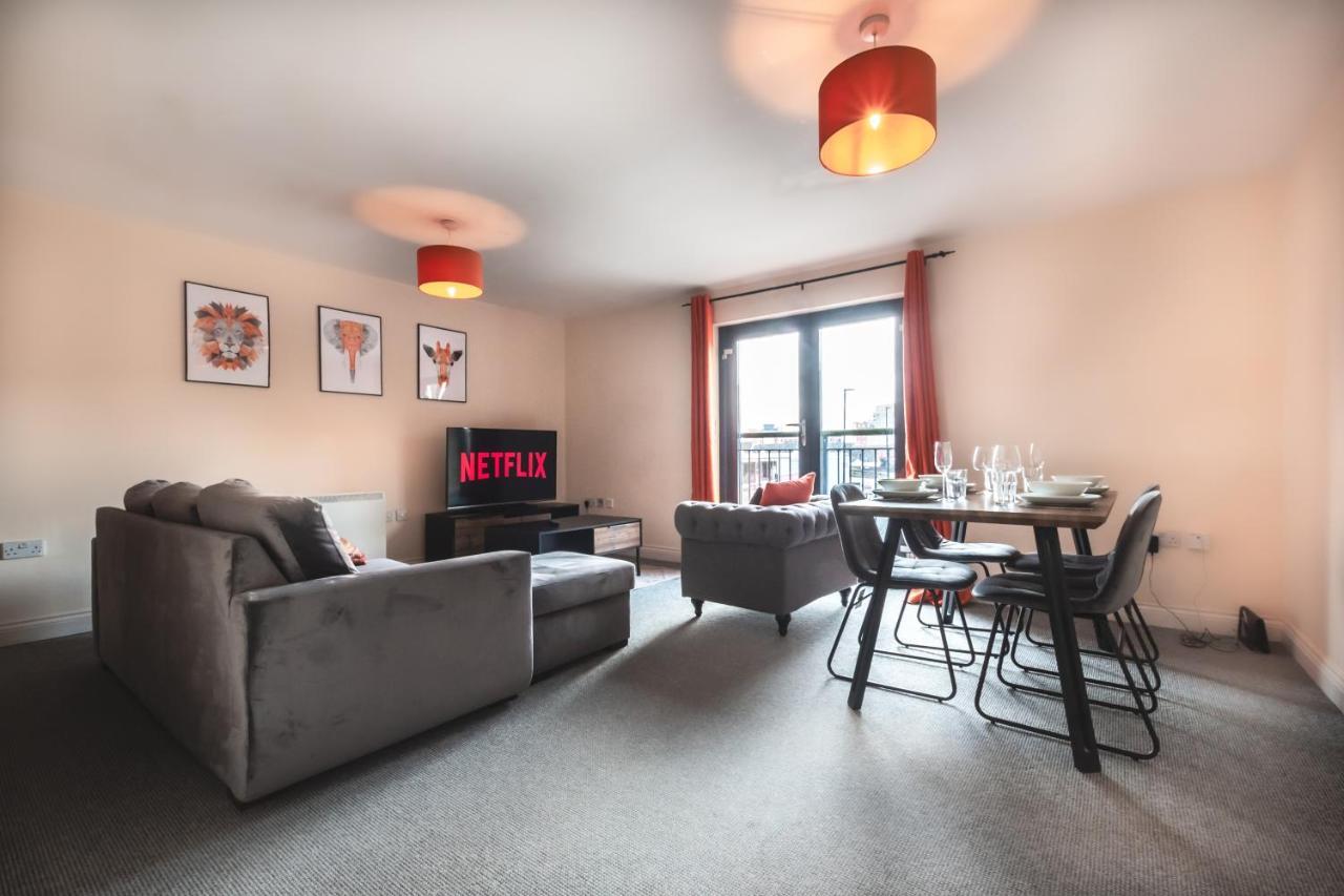 Best Price! 2 Bed City Centre - 4 Single Beds Or 2 Super King, Smart Tvs, Sofa Bed & Free Secure Parking Саутгемптон Экстерьер фото